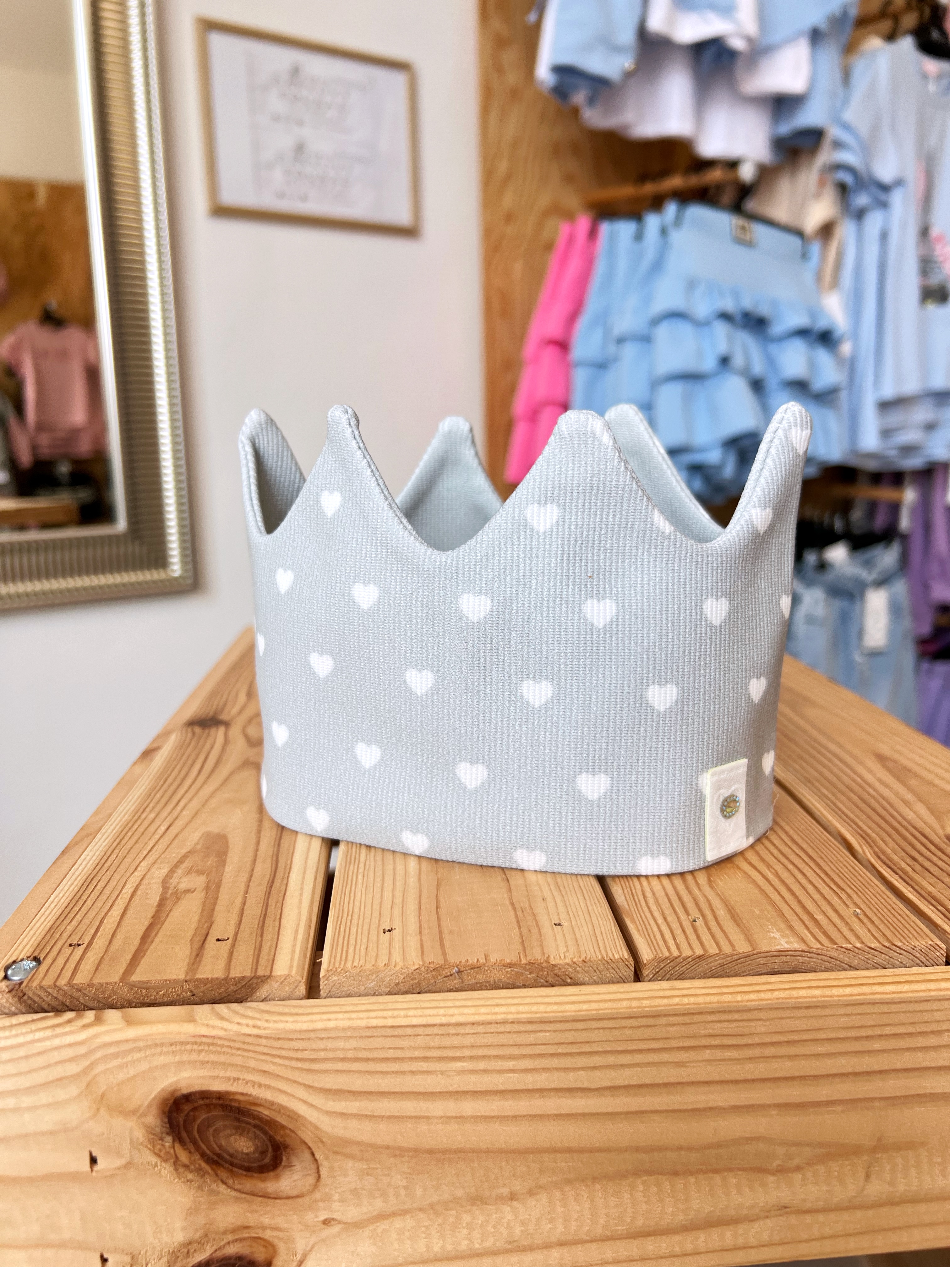 Čelenka korunka , srdíčko šedá